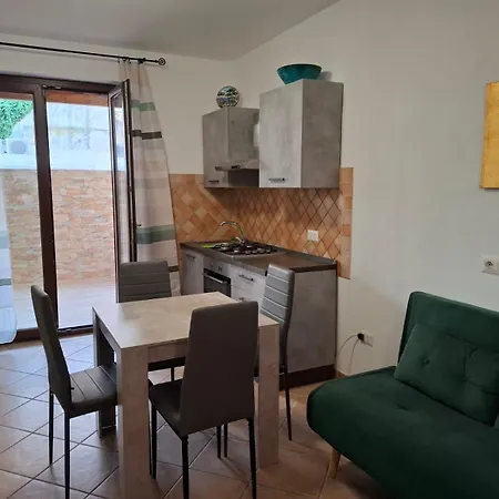 Centro Mare Affitta Alloggi Gæstehus Porto Torres
