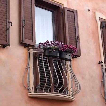 Centro Mare Affitta Alloggi * بورتو توريس